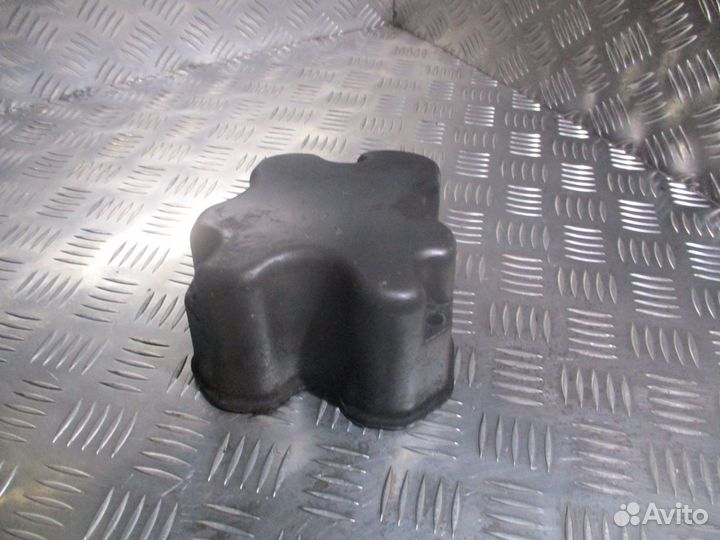 Клапанная крышка renault 5000658553