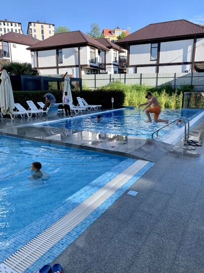 2-к. квартира, 45 м², 2/3 эт.