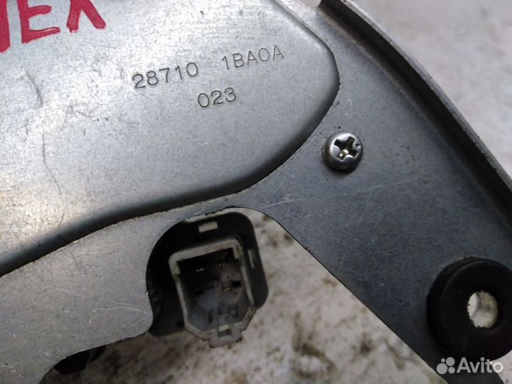 Моторчик стеклоочистителя задний