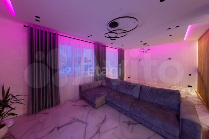 Дом 201 м² на участке 10 сот.