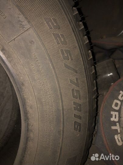 Goodyear Wrangler AT 225/75 R16