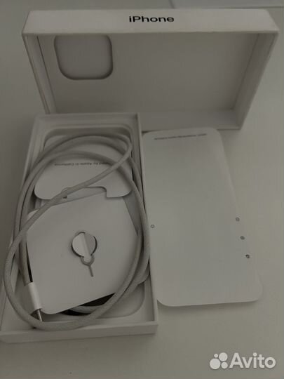 iPhone 15 Pro, 128 ГБ