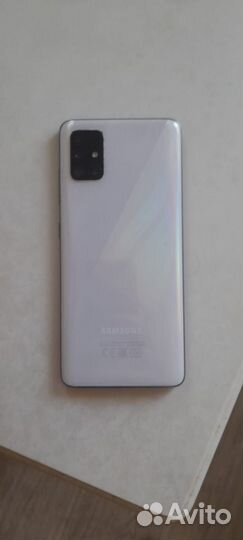 Samsung Galaxy A51, 4/64 ГБ