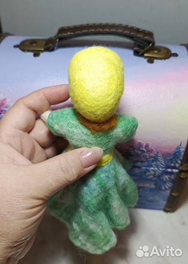 Шарнирная кукла из шерсти. Валяние