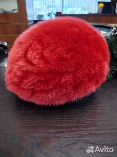 Берет женский