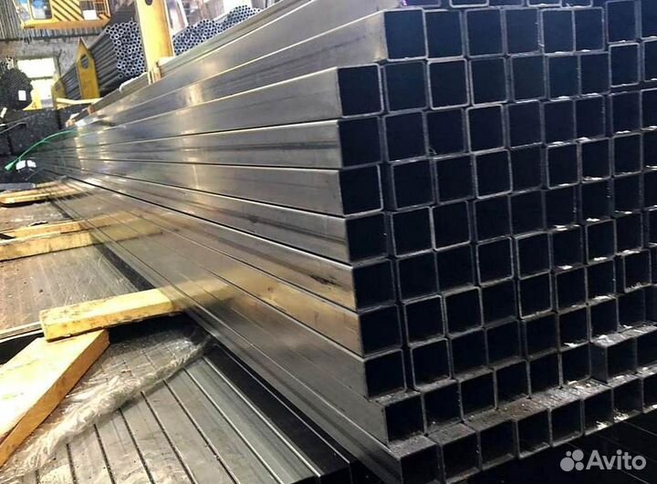Труба квадратная 50х50х2,5 мм
