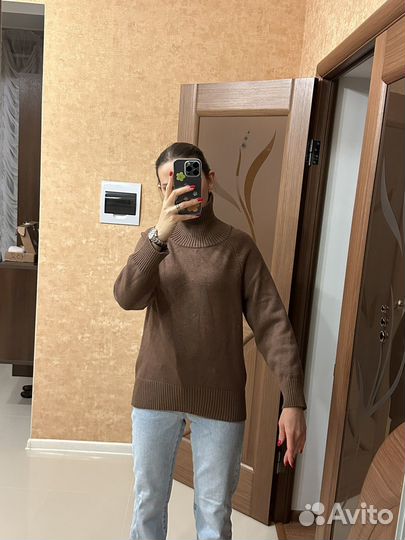 Свитер женский