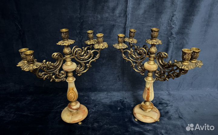 Старинные подсвечники из бронзы и оникса