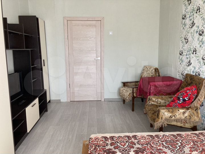 2-к. квартира, 40 м², 1/5 эт.