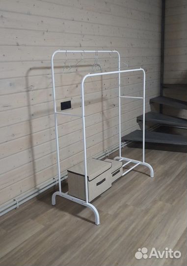 Вешалка напольная двойная