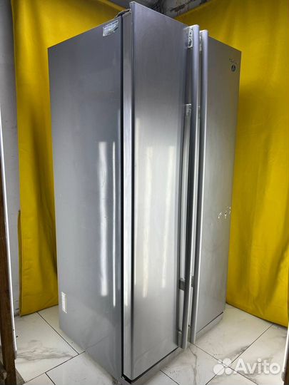Холодильник side by side Samsung