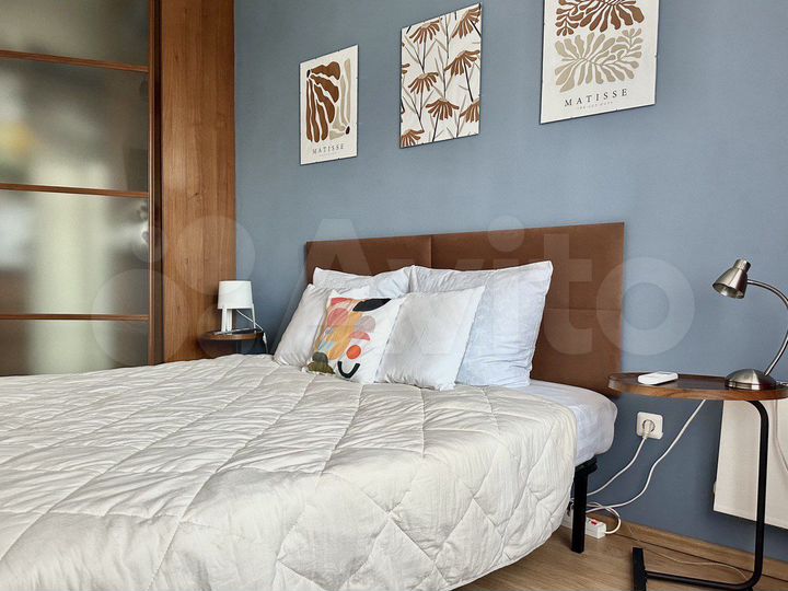 2-к. квартира, 55 м², 9/9 эт.