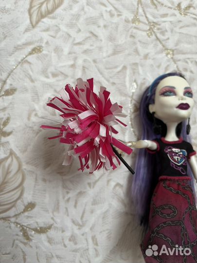 Куклы monster high Спектра Вондергейст