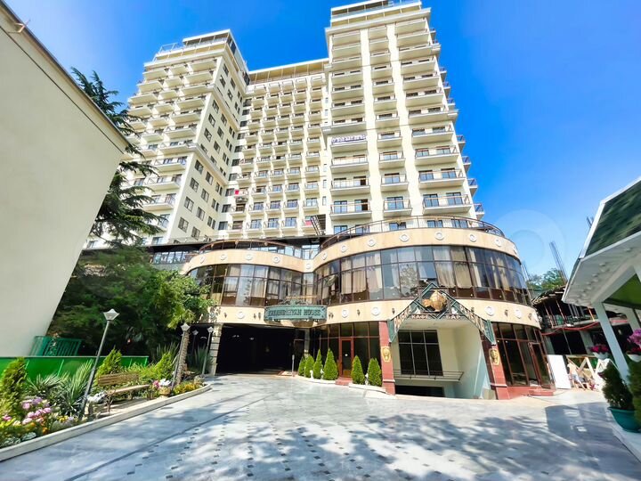 2-к. квартира, 50 м², 7/17 эт.