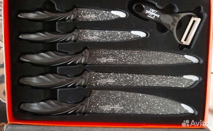Набор кухонных ножей