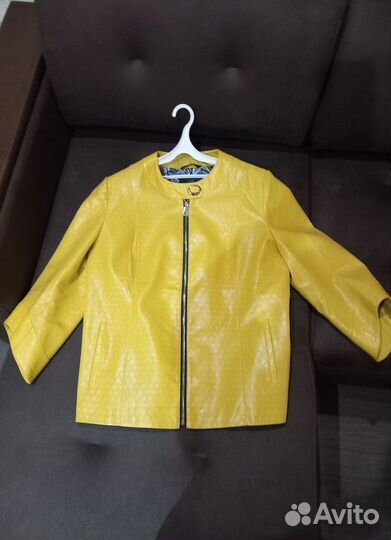 Куртка женская демисезонная 54 размер