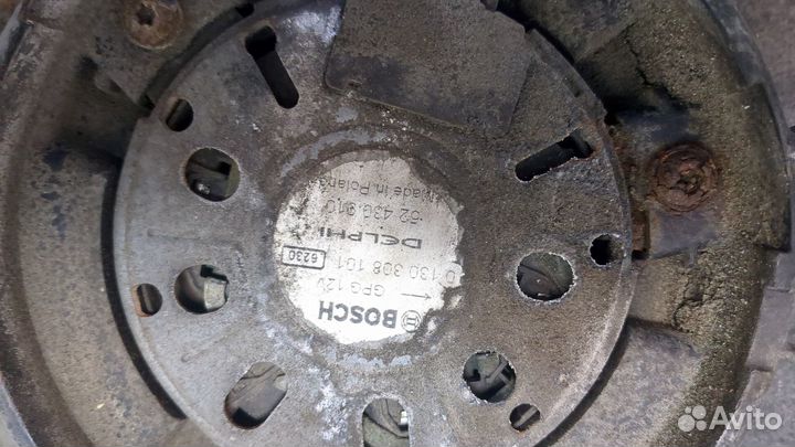 Вентилятор радиатора Opel Astra J, 2010