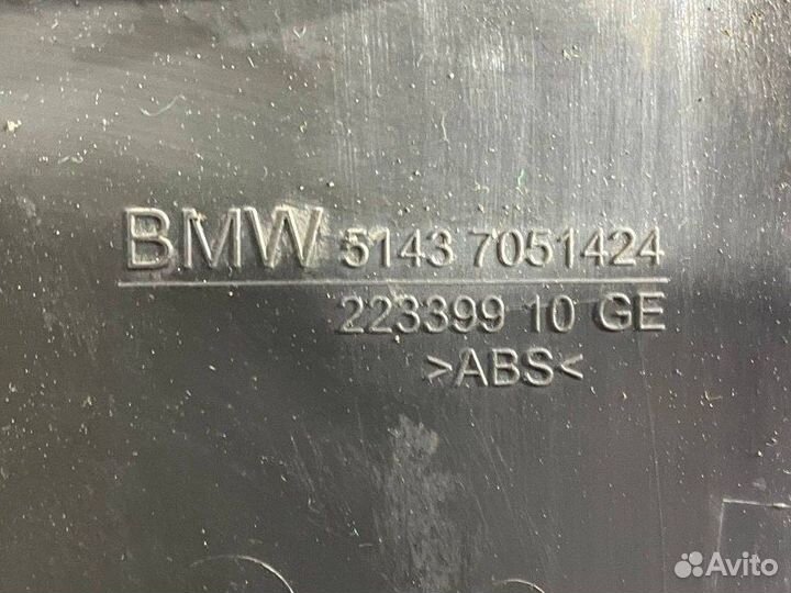 Накладка на порог салона правая Bmw X3 E83 M54B30