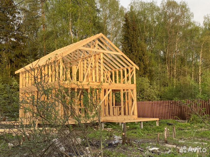 Бригада строителей