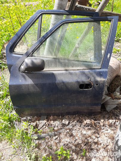 Шкода фелиция 1.3L большое количество запчастей