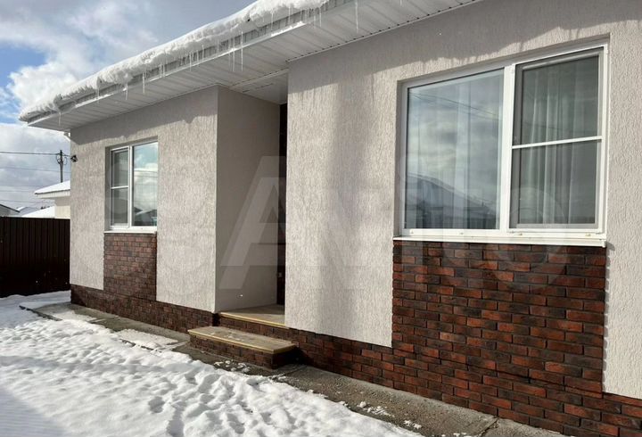 Дом 107 м² на участке 5,3 сот.