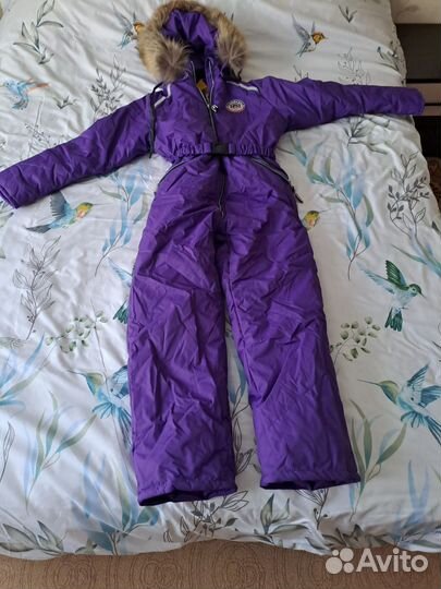 Зимний комбинезон для девочки 146