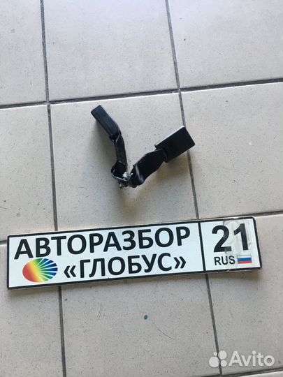 Замок заднего ремня безопасности Лада Веста