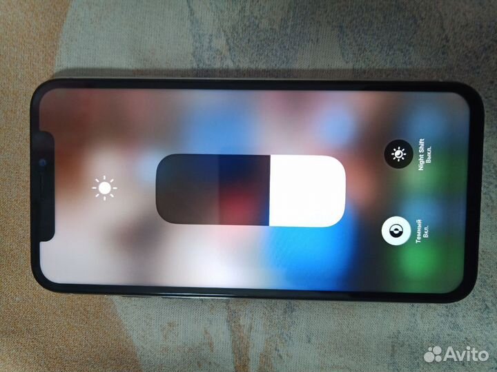 iPhone X, 64 ГБ