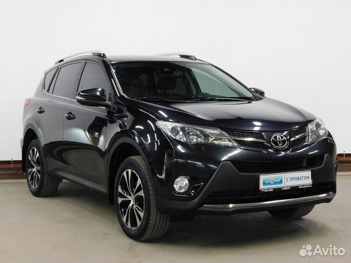 Toyota RAV4 2.2 AT, 2014, 122 155 км