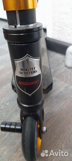 Трюковой самокат