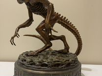 Sideshow Alien Resurrection statue