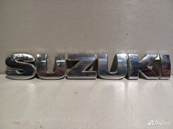 Эмблема Suzuki Grand Vitara Xl7 H27A 2001