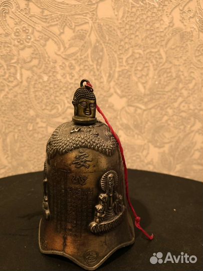 Колокол Будда, ваза