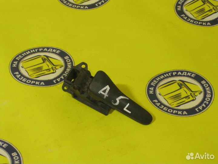 Ручка двери внутренняя левая 9417200066 mercedes-b