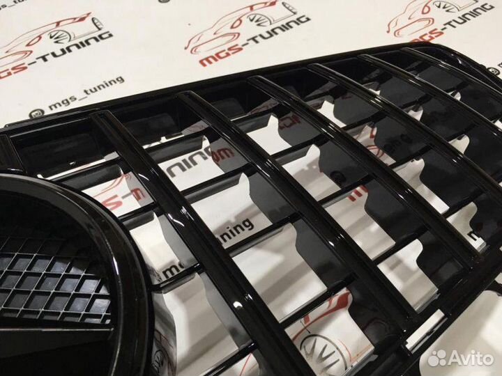 Решетка Mercedes CLS-Class Black W218 10-14г