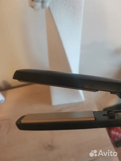 Выпрямитель для волос vitek