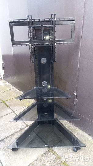 Стойка под телевизор