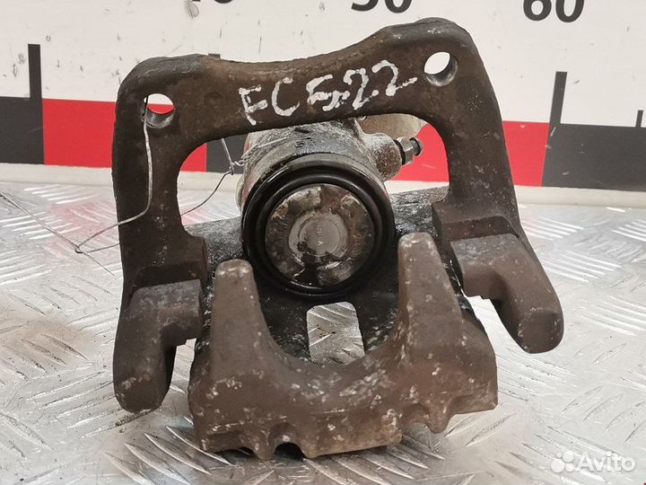 Суппорт задний правый для Audi A3 8P