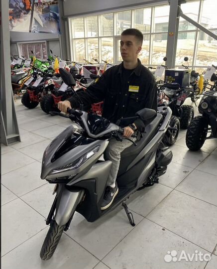 Скутер X-motors Inferno - 200cc - Honda Click