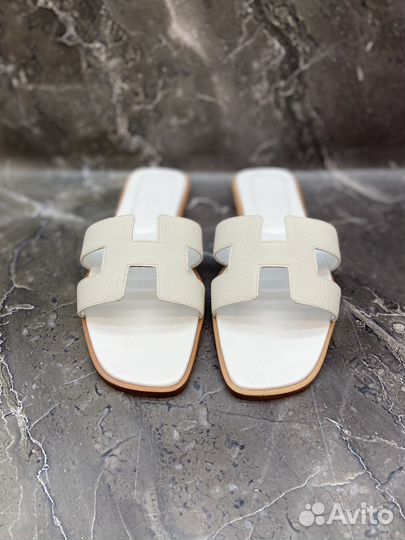 Шлепки женские. hermes. Размер 40