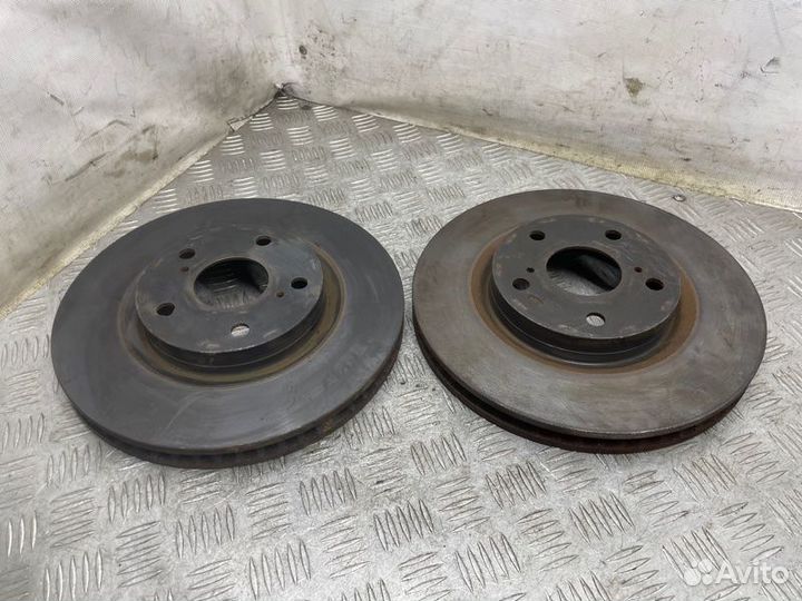 Диск тормозной передний Toyota Camry V40 2azfe