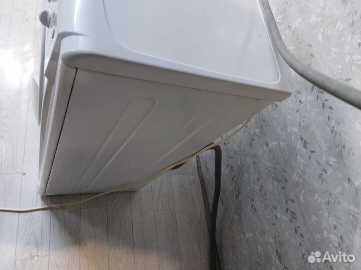 Стиральная машина Indesit mise 605