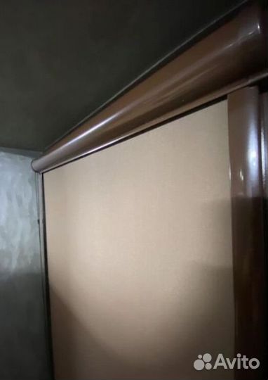 Рулонные шторы в коричневом коробе РКК-6251