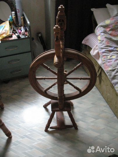 Прялка старинная