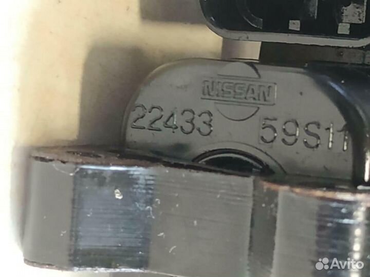 Катушка зажигания Nissan VG20T