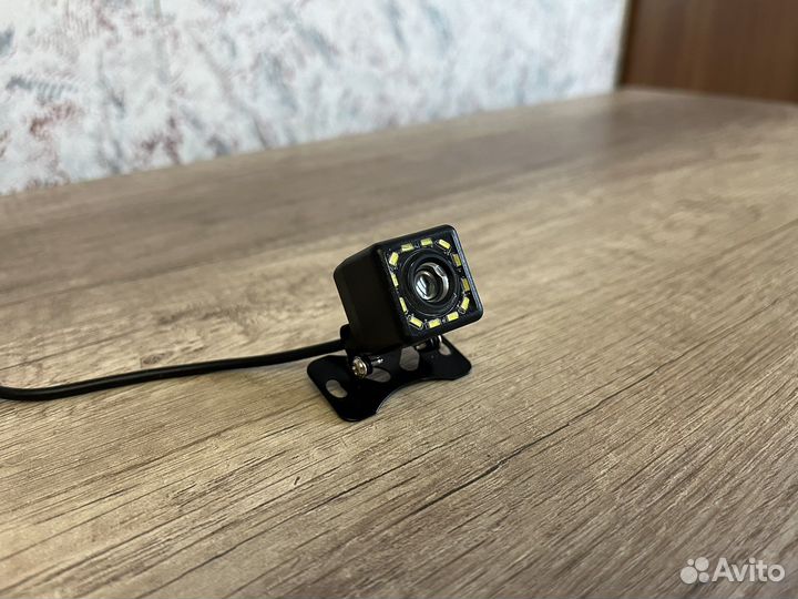 Камера заднего хода вида новая