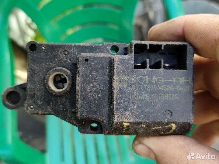 Chevrolet aveo т250 актуатор заслонки печки