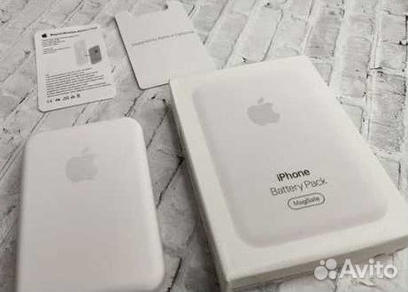 Power bank для iPhone