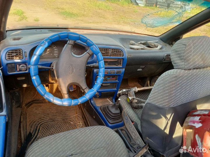 Nissan sunny в разборе. Двиг. Ga14, МКПП