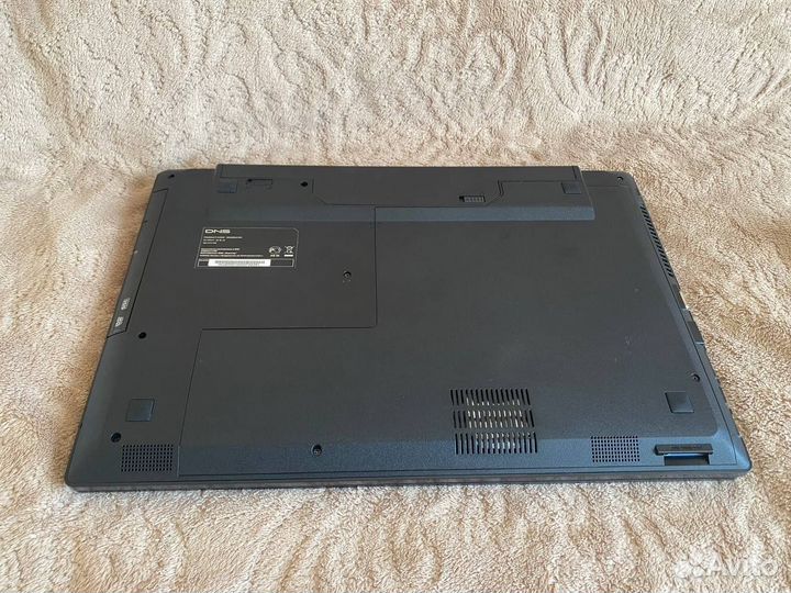 Ноутбук DNS W650EH